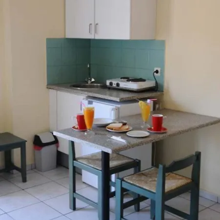 Apartment Vergina & *